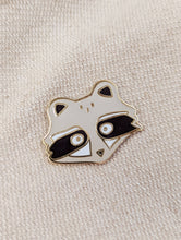 Load image into Gallery viewer, Mont-Royal Raccoon Enamel Pin
