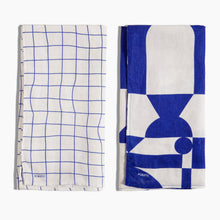 Load image into Gallery viewer, Linen Tea Towel Set in Blue
